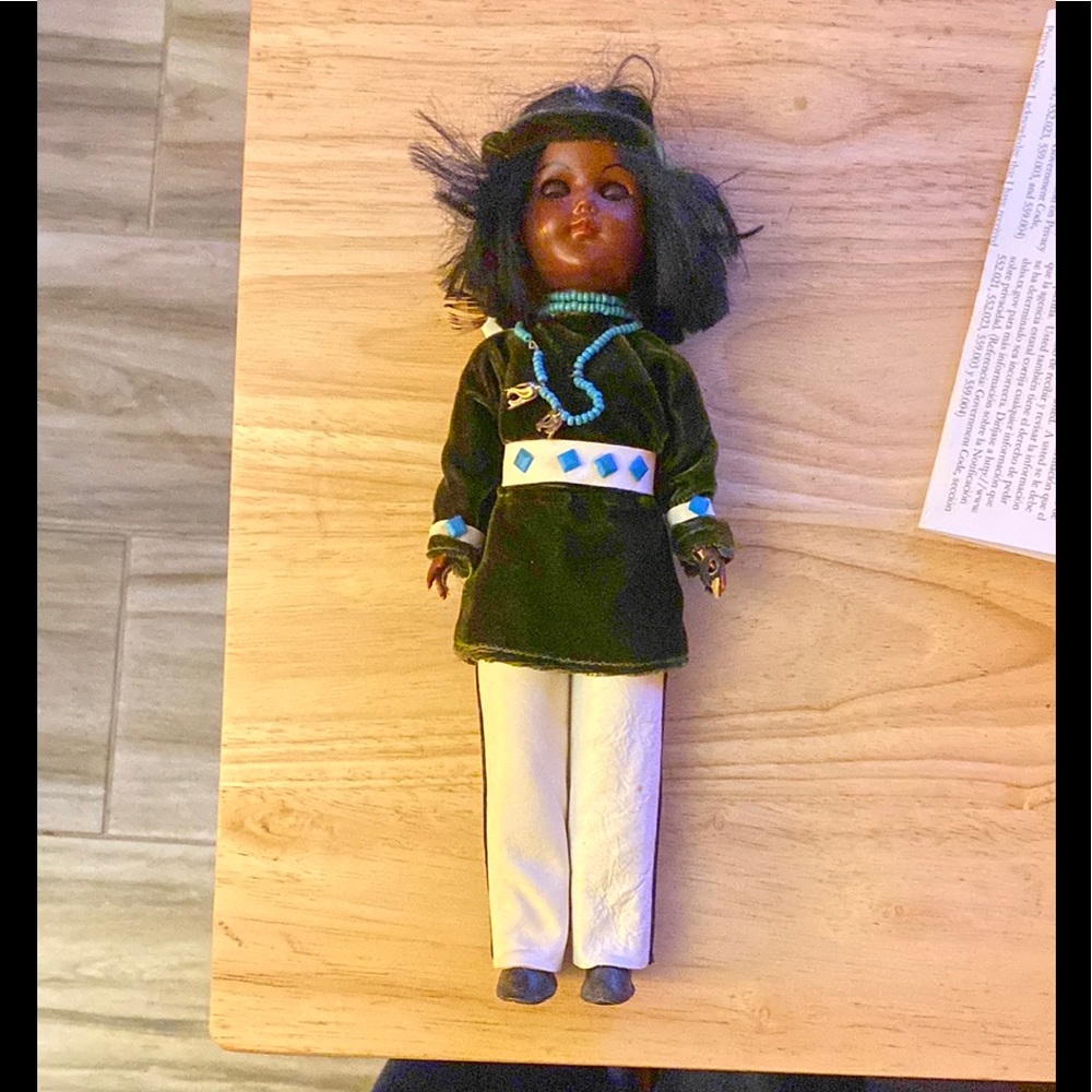 Indian doll - Picture 3 of 3